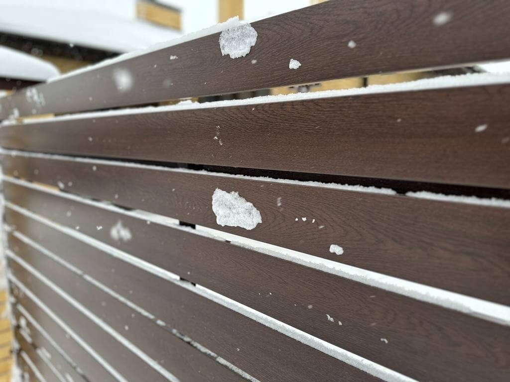 Забор-ранчо из металлопланкена 34м Мореный Дуб Printech фото 2 в Волгограде