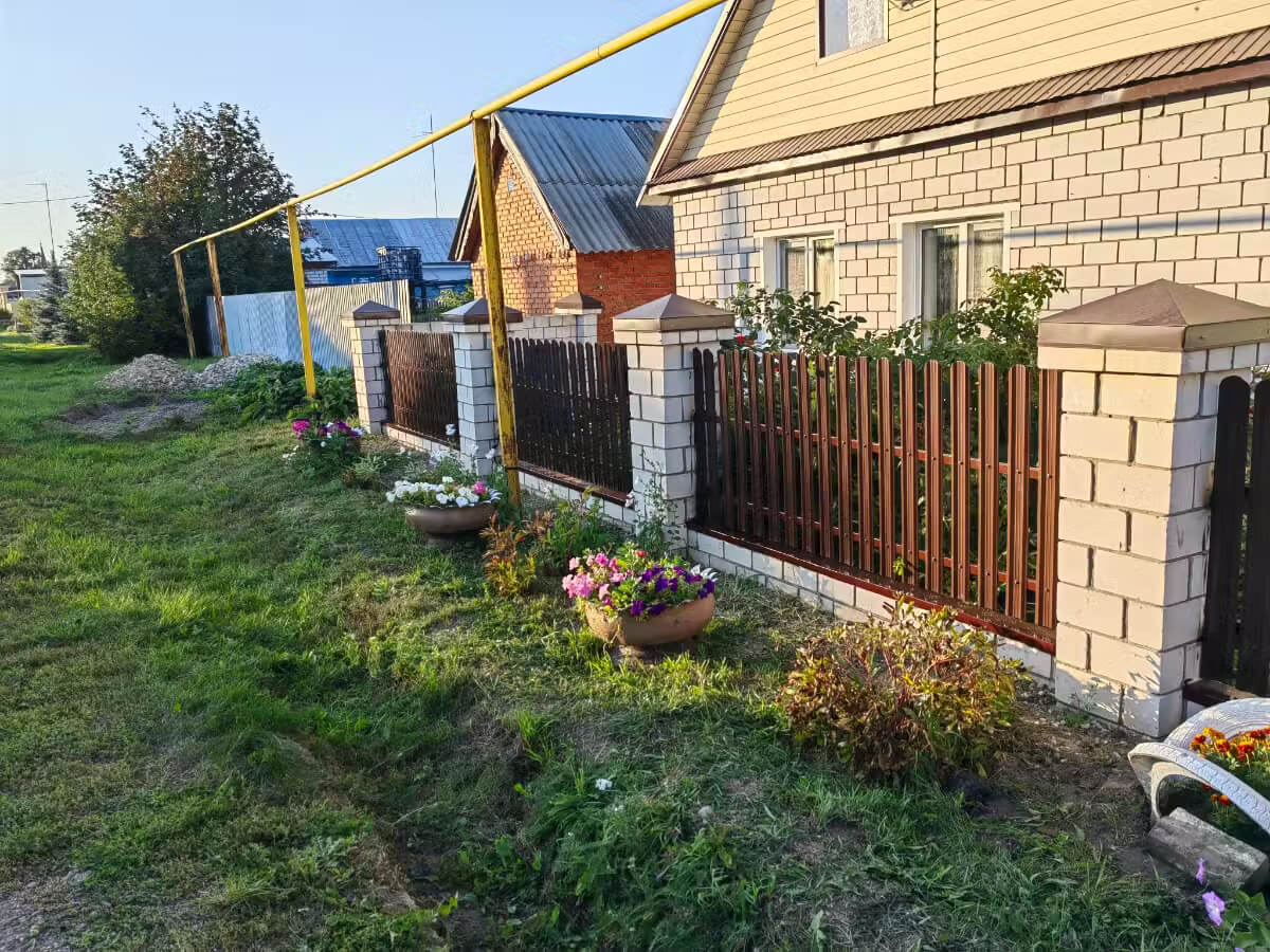 Забор из евроштакетника 10м RAL8017/8017 Шоколад двусторонний фото 2 в Волгограде