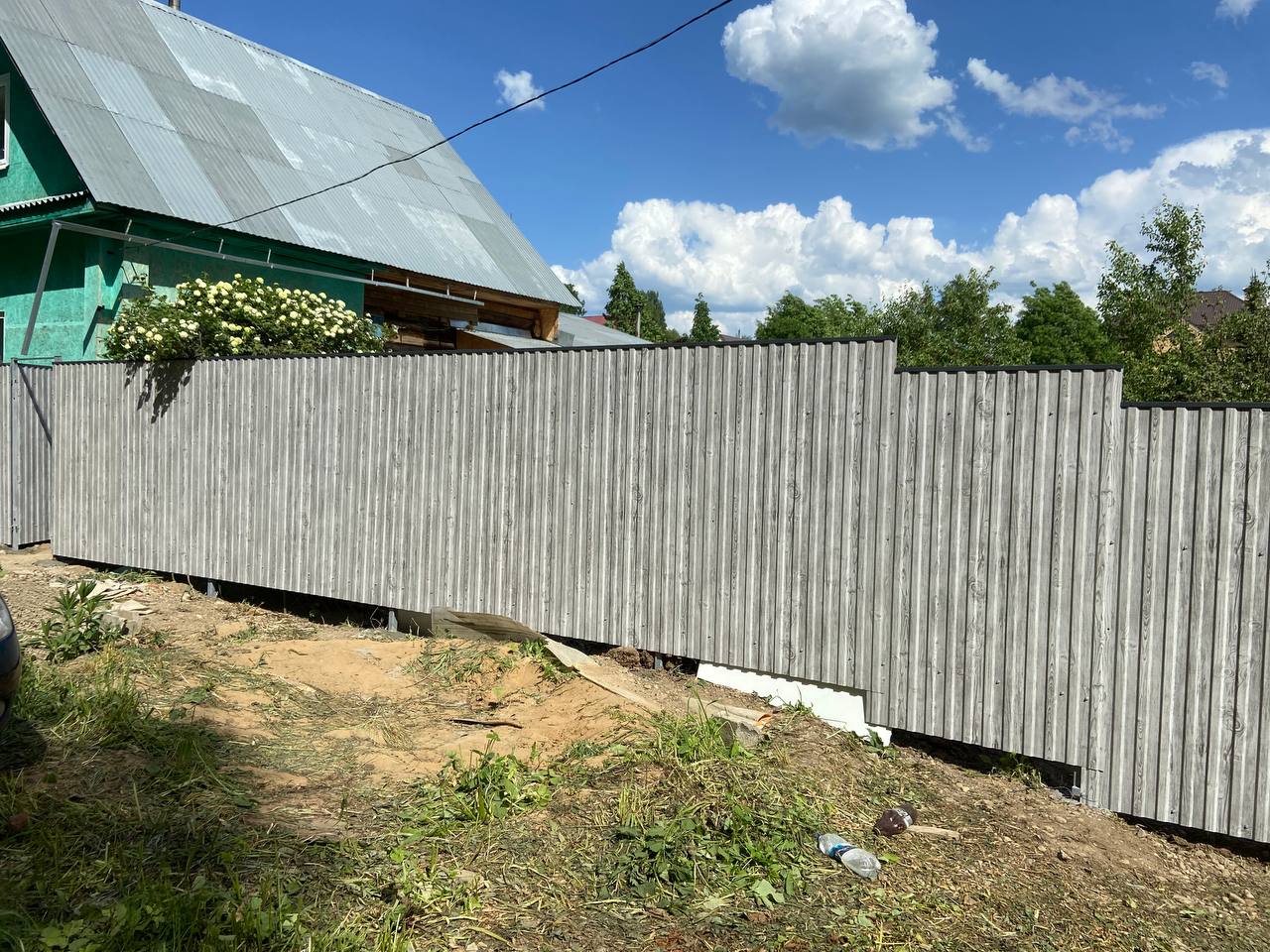 Забор из профнастила НС-10 42м Светлая Береза SteelArt фото 7 в Волгограде